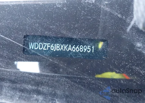 2019 Mercedes-Benz E 450 4Matic из США, поврежденный, VIN WDDZF6JBXKA668951